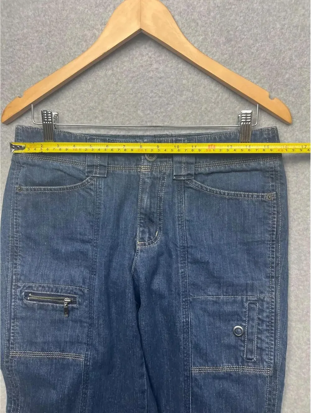 Eddie Bauer Crop Cargo Capri Denim Jeans Womens Size 6 Outdoor Casual Comfort